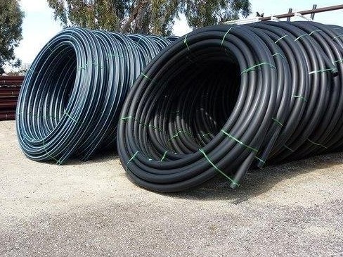 أنابيب ومستلزمات